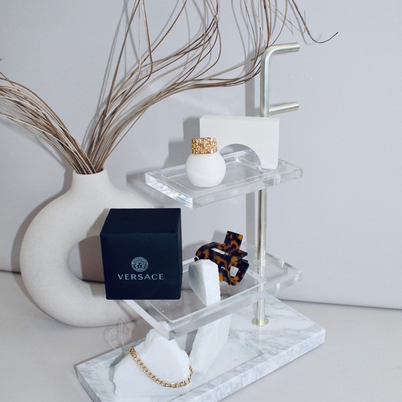 VERSACE Gold Western Barocco Signet Ring - Picture 1 of 9